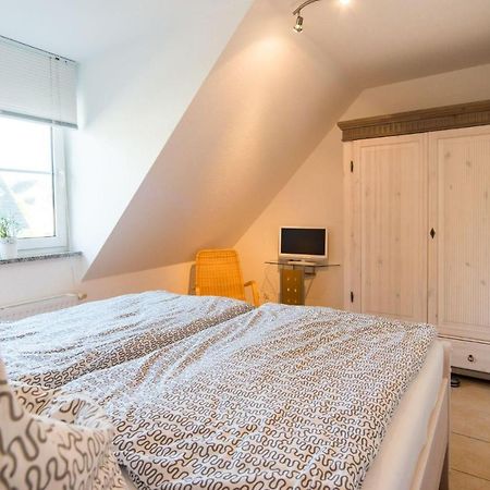 Neue Reihe Villa Zingst Buitenkant foto