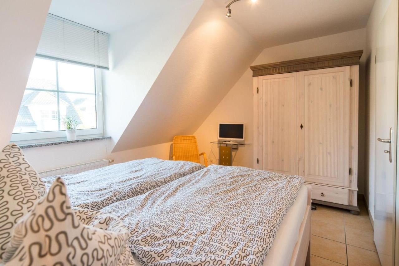 Neue Reihe Villa Zingst Buitenkant foto