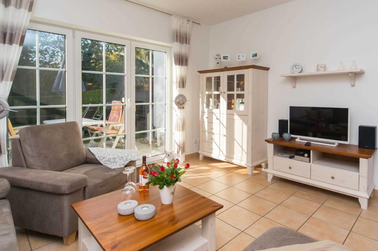 Neue Reihe Villa Zingst Buitenkant foto